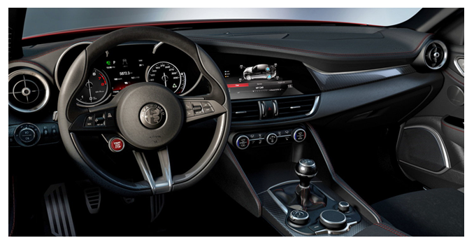 alfa romeo giulia interni