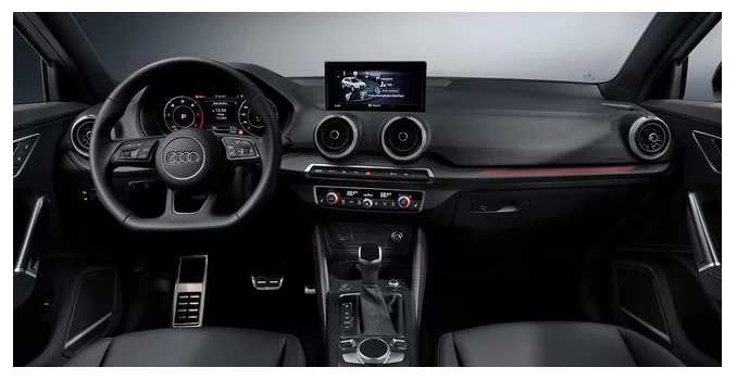 audi q2 interni