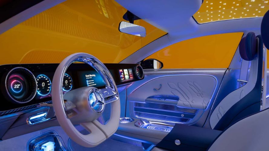 mercedes cla elettrica interni