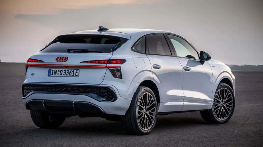 nuova audi q3 laterale dx