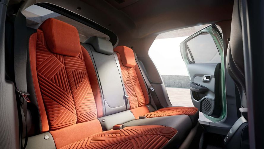 nuova lancia ypsilon sedili