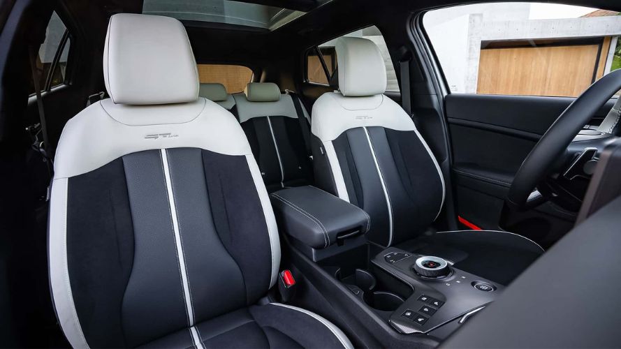 restyling kia sportage interni