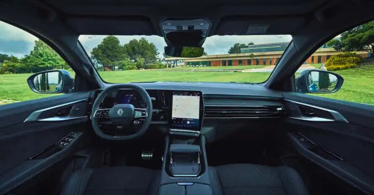 renault austral restyling interni