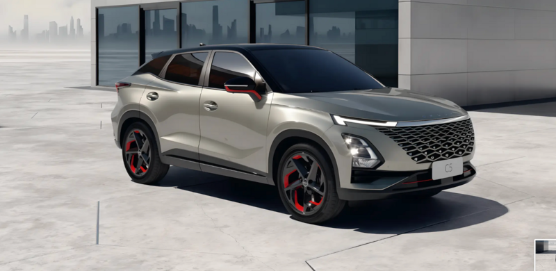 nuova omoda 5 laterale