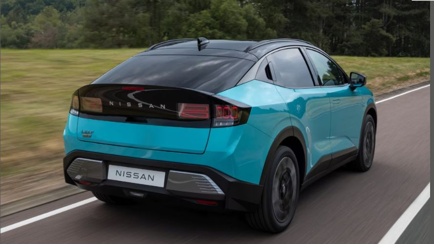 nuova nissan leaf retro