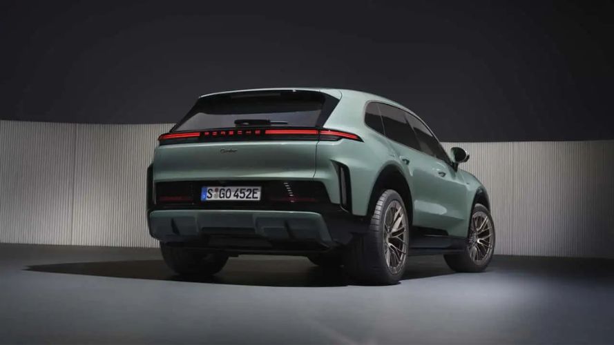 nuova porsche cayenne retro