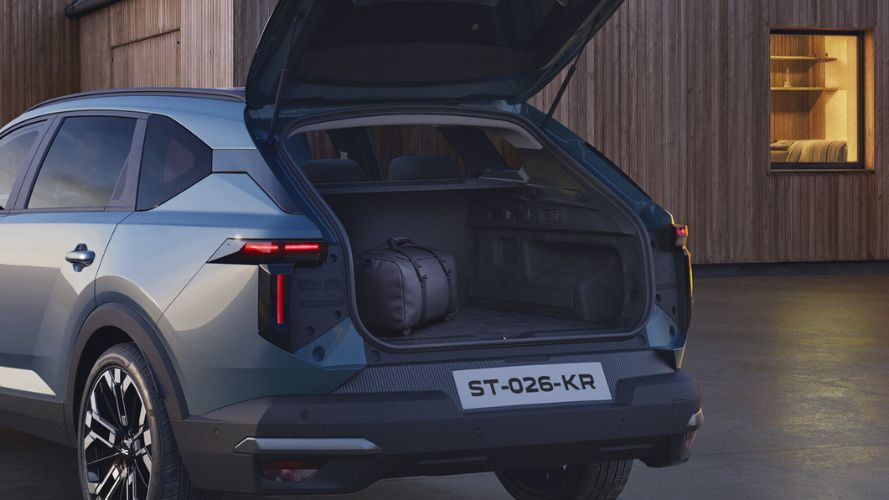 nuova dacia striker bagagliaio
